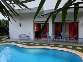 Hotel Carre Francais De